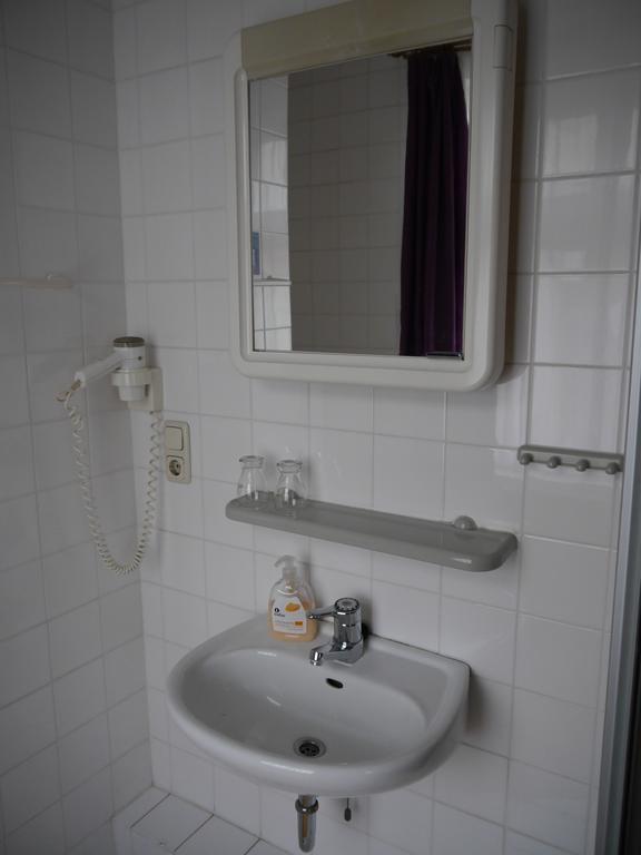 Hotel Zur Sonne Cottbus Phòng bức ảnh