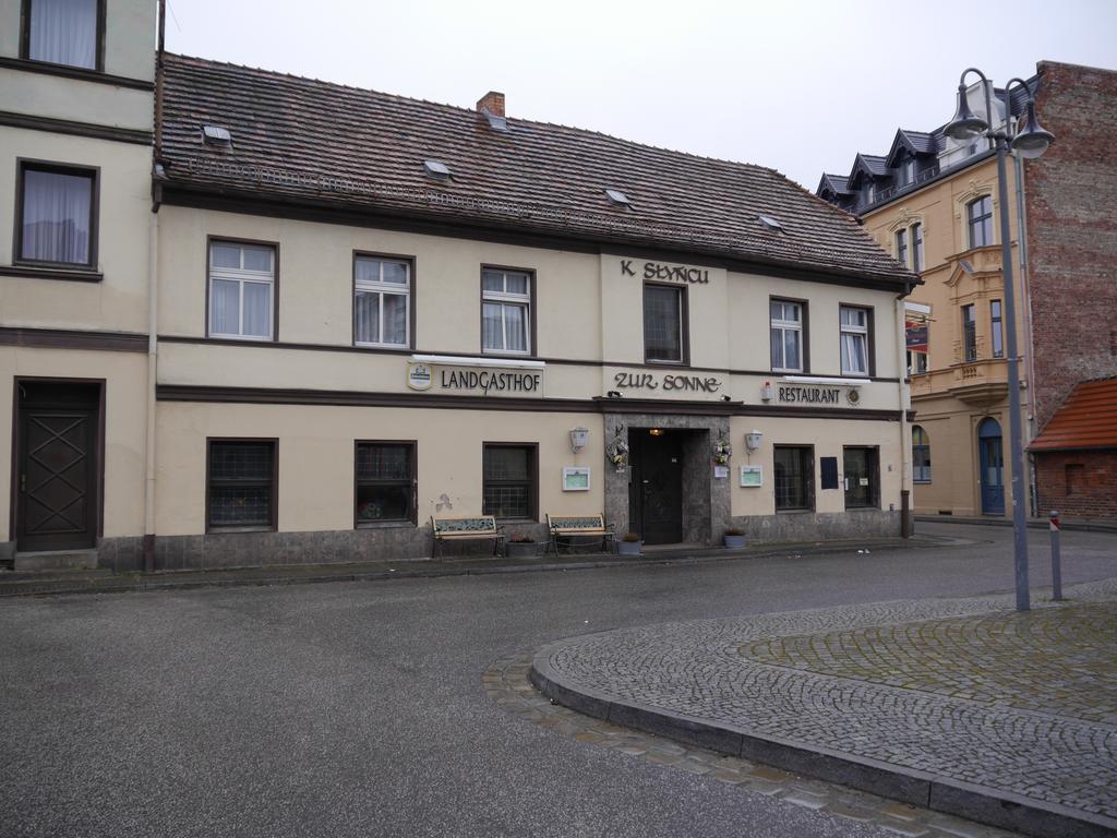 Hotel Zur Sonne Cottbus Ngoại thất bức ảnh